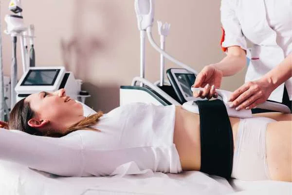 woman having body sculpting to help improve her body image and her mental health Hampton Wick