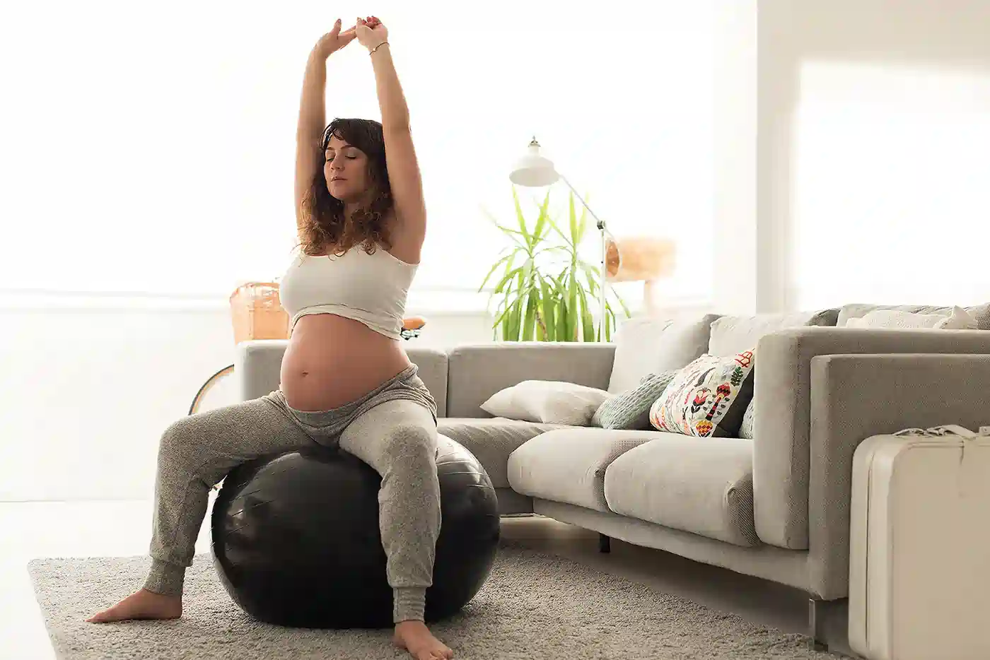 How to Support Your Core Safely During Pregnancy Hampton Wick